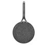 3,5 mm alüminyum gövdeli granit krep tavası, 5 katmanlı profesyonel yapışmaz kaplamasıyla kolay pişirme sağlar. 24 cm çelik sapı ve düz tabanıyla krep, pankek ve omlet hazırlamak için ev ve profesyonel mutfaklarda kullanılabilir.