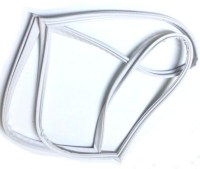 67x111 cm ölçüsündeki geçmeli mıknatıslı buzdolabı kapak fitili; Ariston, Indesit, Hotpoint ve uygun Bosch ev tipi soğutucularla uyumludur. İstanbul dan tüm Türkiye ye kargo fırsatı ve kolay montaj avantajıyla hemen güvenle sipariş verebilirsiniz.