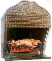 Bakır Davlumbazlı Kuzu Çevirme Ocağı:İşlemeli bakırdan kuzu çevirme yapan bakır sırık kebabı ocakları oğlak kebabı pişirme ocağı işlemeli bakırdan imalatı yapılmış sırık kebabı ocağı modelleri ve paslanmaz çelikten imal edilen kuzu çevirme makinalarının