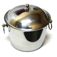 OZB-6301 Rakı Buzu Kovası: 12x9 cm ölçülerinde, yüksek kalite krom çelikten üretilen şık ve dayanıklı paslanmaz buz kovası. Hem ev hem işletmeler için en ucuz fiyatlı profesyonel çözüm. Hijyenik, kolay temizlenir ve masada yer kaplamaz.