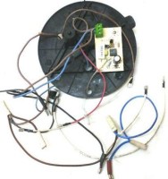 Mares çay makineleri için özel üretilmiş kablolu alt takım yedek parçasıdır. Çay otomatının alt elektrik bağlantılarını ve gövde oturumunu güvenle sağlar. Isıya dayanıklı kablo yapısı ve sağlam tabanıyla uzun ömürlü kullanım sunar.