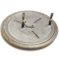 Aksel 2000 Watt Yuvarlak Çay Makinesi Gizli Rezistansı - 13.1 cm İç Çaplı Paslanmaz Çelik Yüzeyli Isıtıcı. Ürün, suyla temas etmeyen döküm teknolojisiyle kireçlenmeye karşı tam direnç sağlar ve endüstriyel çay otomatlarında yüksek performanslı ısıtma sun