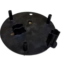 Isıya dayanıklı siyah plastik malzemeden üretilmiş kettle taban plastiği yedek parçası.