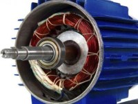 Elektrik motoru bobinaj tamiri; monofaze, trifaze ve kondansatörlü motorların bakır tel sarımı ile rulman değişimini içeren malzemeli işçiliktir. Yenilenen motorların kırık kapağı, rulman yatağı, mili ve plastik pervanesi tamiri.Revizyonlu motorlar elekt