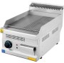 40x70x30 cm paslanmaz çelik gövde, 4,5 kW yüksek güç. Homojen ısı dağılımı sağlayan pişirme yüzeyi, yağ boşaltma çekmecesi ve ayarlanabilir termostat sistemi. Sanayi tipi mutfaklar için dayanıklı ve ergonomik tasarım.