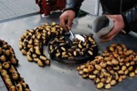 Elektrikli ve Tekerlekli Kestane Kızartma Arabası - 100 cm Genişlik, Siyah Elektrostatik Boyalı, 2000 Watt Rezistanslı Nostaljik Tasarımlı Kestane Kebap Tezgahı Görseli, İmalatçısından en kaliteli kestaneci arabaları modelleri kestane kebap pişirmek için