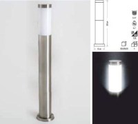 CT-7010 model krom bahçe aydınlatma armatürü; 80 cm yüksekliğinde, silindir formda, modern ve dekoratif dış mekan aydınlatma direği. Paslanmaz krom görünümlü, bahçe ve yürüme yolları için estetik aydınlatma çözümü.