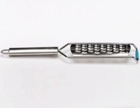 1.sınıf yüksek kaliteli krom malzemeden el tipi ergonomik yapıyla üretilen profesyonel peynir ve parmesan rendesi, şık tasarımıyla masa üstü sunumlarına değer katar. Türkiye nin 81 iline hızlı kargo avantajıyla hemen sipariş verin.