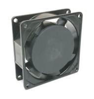 Profesyonel fan motorları fabrikası üretimi 80x80x25 mm ölçüsünde kare soğutucu motor. Kaliteli malzemelerden imal edilmiş orijinal yedek parça, uzun ömürlü kullanım sunar. Sanayi tipi soğutucularda ve elektronik cihazlarda güvenle kullanılır.