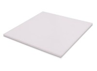 Gıda tüzüğüne uygun, birinci sınıf polietilenden üretilmiş 65x72x2 cm ölçülerinde profesyonel lokum kesme tahtası. Yapışma yapmayan pürüzsüz yüzeyiyle sade, güllü, fıstıklı ve çifte kavrulmuş lokum imalatına uygun, bakteri barındırmayan dayanıklı levha.