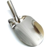 BO-4304 model 4 numara paslanmaz çelik market bakliyat küreği. Kuruyemiş ve bakliyat dükkanları için hijyenik şaşula. Parlak yüzeyli, paslanmaya dayanıklı, ergonomik saplı endüstriyel gıda aktarma küreği. #bakliyatküreği #şaşula #marketekipmanları