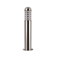 Modern tasarımlı paslanmaz çelik bahçe feneri. 13 cm en ve 75 cm boy ölçülerine sahip, silindirik gövdeli, şeffaf camlı dış mekan aydınlatma armatürü. Yağmura ve dış etkenlere dayanıklı, zemine montaj edilebilir paslanmaz bahçe lambası.