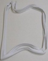 40x59 cm manyetik sanayi tipi buzdolabı kapı lastiği, uyumlu endüstriyel ve profesyonel soğutucularda kullanılır. Mıknatıslı yapısı kapının kapanmasına ve kapak çevresinde sızdırmazlığın sağlanmasına yardımcı olur.