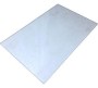 37,5x58,5 cm ölçülü ve 6 mm kalınlığında temperli şömine siperliği camı. Şömine ve barbekü uygulamalarında yedek cam olarak kullanılabilir. Farklı ölçülerde düz, boyasız ve deliksiz cam üretimi yapılabilir.