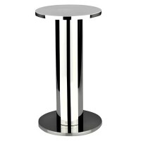 Açık büfe ve restoran sunumları için tasarlanmış, 10 cm yüksekliğinde, dayanıklı ve şık tabak yükseltici modeli. Tabakları farklı seviyelerde sergilemek için kullanılan endüstriyel tip profesyonel sunum standı ekipmanı.