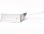 21 cm uzunluğunda ve 7,5 cm genişliğinde, parlak paslanmaz çelik yüzeye sahip profesyonel tatlı spatulası. Rahat tutuş sağlayan sap tasarımı ve ince ağız yapısı ile pasta, kek ve sütlü tatlı servisi için tasarlanmış servis ekipmanı.