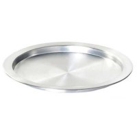 12 cm çapında tek kişilik alüminyum künefe tepsisi görseli. 80 gram ağırlığında porsiyonluk künefe pişirme kabı. Kebapçı ve tatlıcı tipi profesyonel künefe sunum tepsisi. Isıyı hızlı ileten dayanıklı alüminyum künefe tabağı üreticisinden kaliteli tek kiş