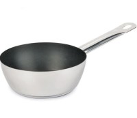 20x7 cm boyutlarında yapışmaz teflon kaplamalı profesyonel çelik sote tavası. Uzun çelik saplı, yüksek kenarlı, sebze ve et soteleme işlemleri için ideal endüstriyel mutfak tipi derin soteleme tavası.